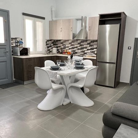 Thania'S House ,4 Minutes From The Center Of Hermoulis Ermoupoli Exteriör bild