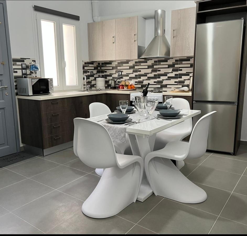 Thania'S House ,4 Minutes From The Center Of Hermoulis Ermoupoli Exteriör bild