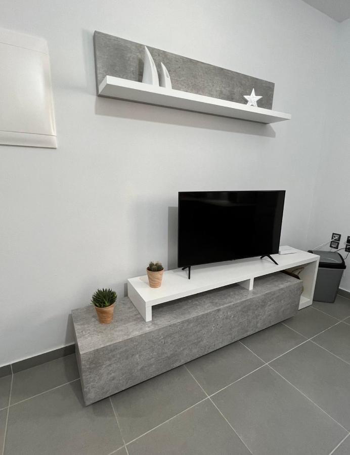 Thania'S House ,4 Minutes From The Center Of Hermoulis Ermoupoli Exteriör bild