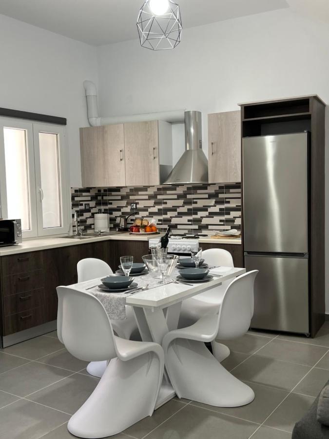 Thania'S House ,4 Minutes From The Center Of Hermoulis Ermoupoli Exteriör bild